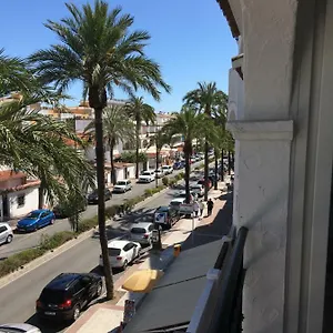  Apartment Avda De Las Palmeras Spain